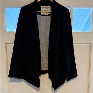 Cartonnier Elegant Black Open Front Jacket